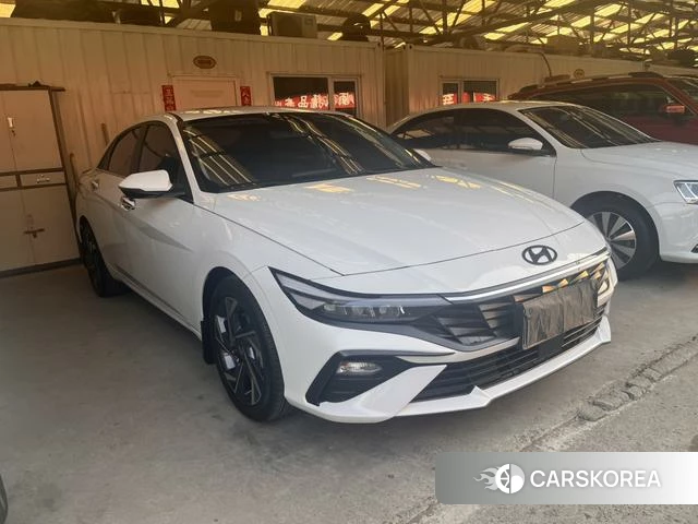 Hyundai Elantra id 4290750 из Китая 17