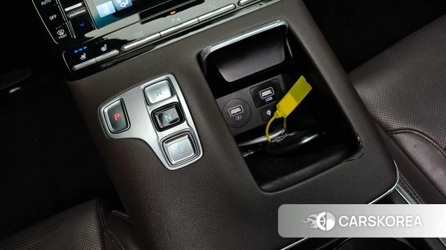 Hyundai The New Grandeur IG id 4434291 из Кореи 32