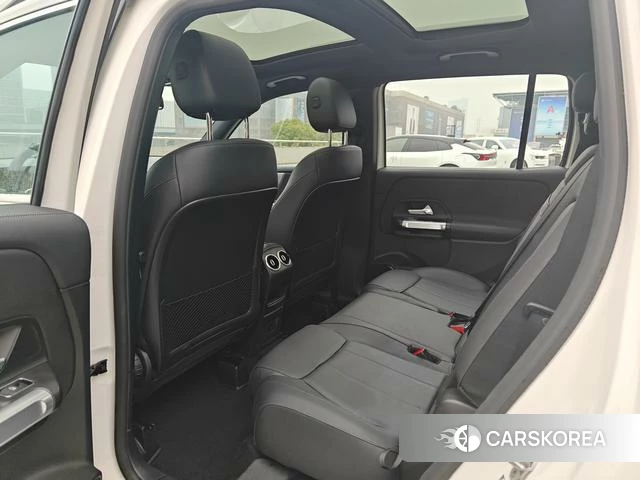 Mercedes-Benz GLB id 4271747 из Китая 16