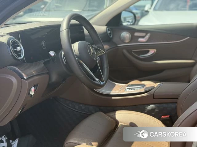 Mercedes-Benz E-class id 4314489 из Китая 13