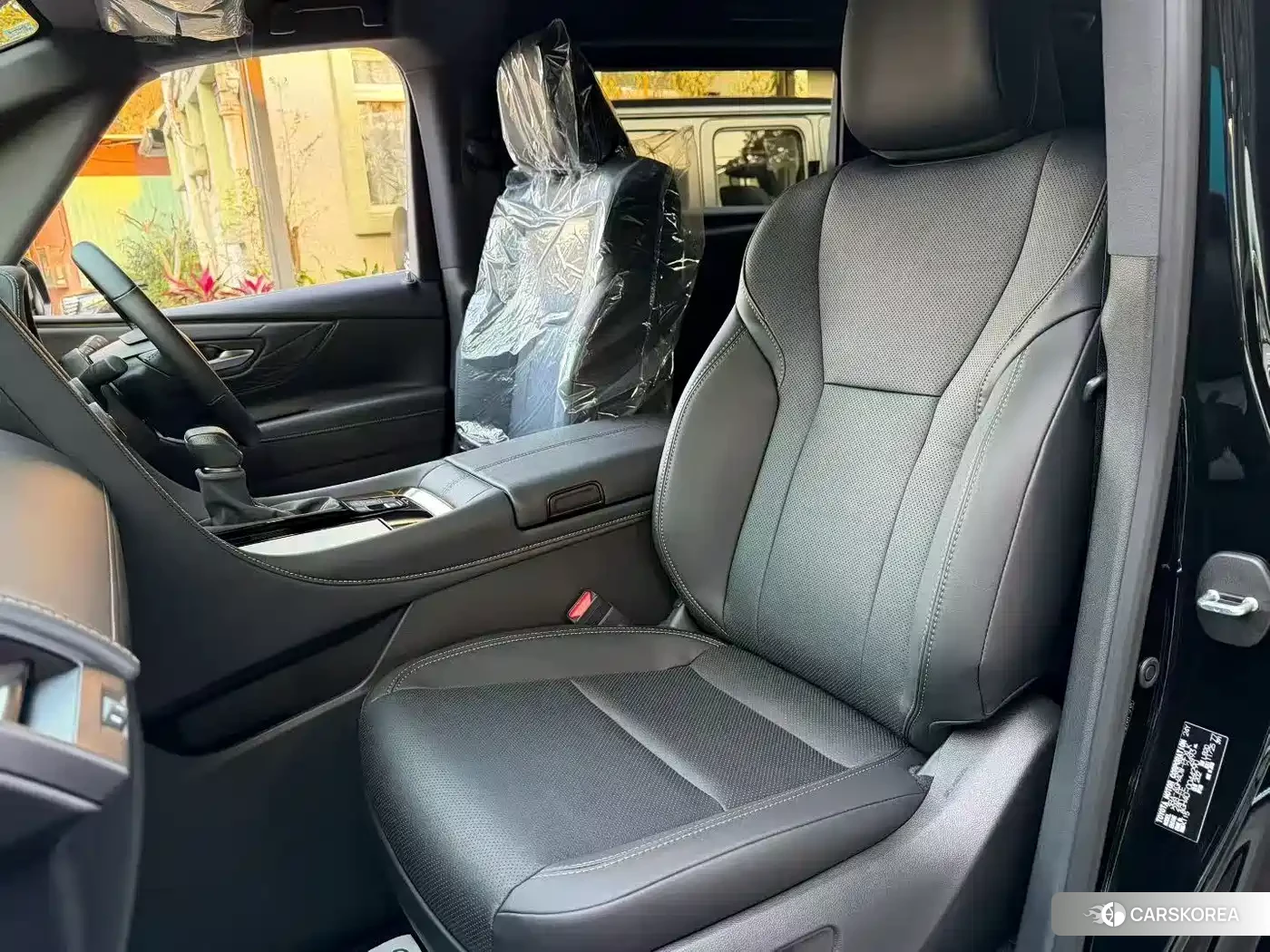 Toyota Elfa id 4589489 из Китая 8