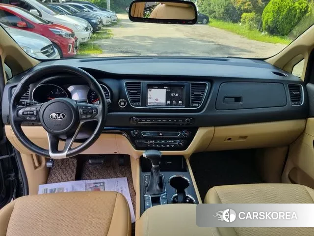 Kia The New Carnival id 3061055 из Кореи 18