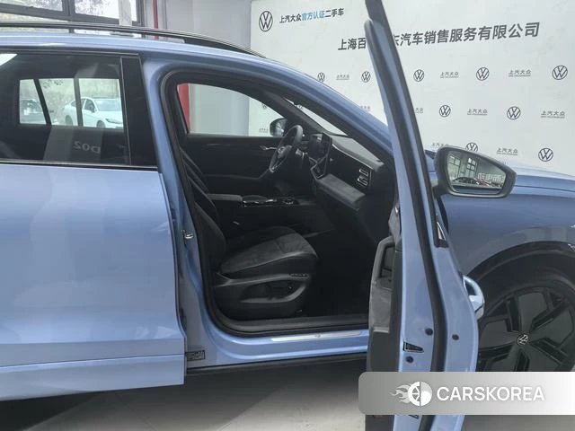 Volkswagen Tiguan L id 4255964 из Китая 16