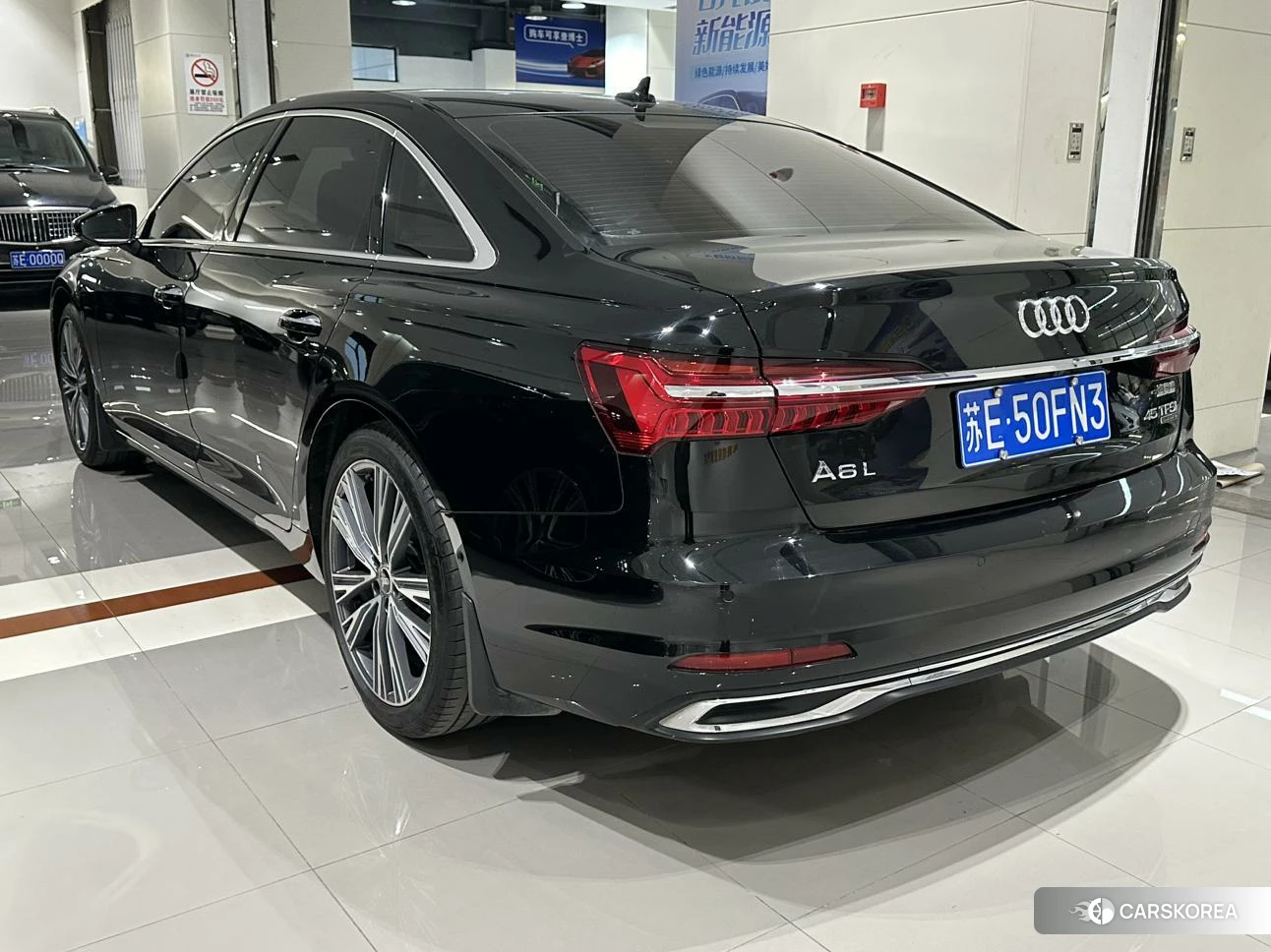 Audi A6L id 4461258 из Китая 17
