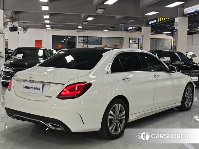 Mercedes-Benz Class C id 4387309 из Китая 11