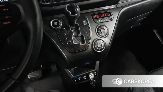 Kia The New Kia Ray id 3883204 из Кореи 18