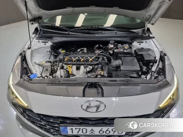 Hyundai Avante (CN7) id 3089379 из Кореи 18