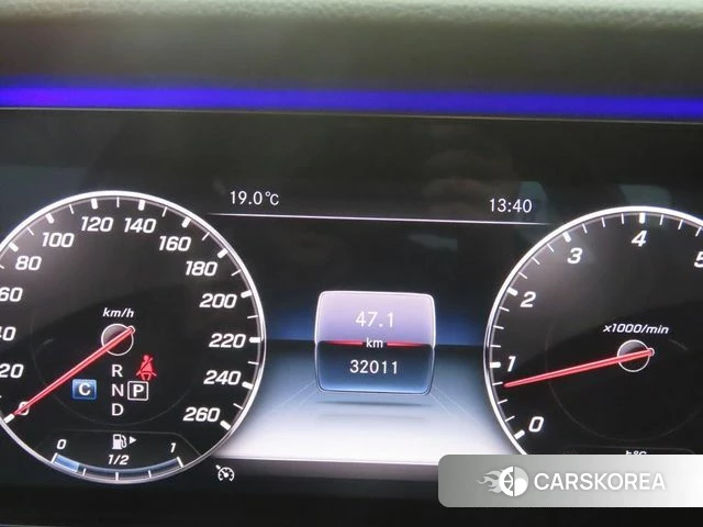 Mercedes-Benz E-Class W213 id 3844849 из Кореи 18