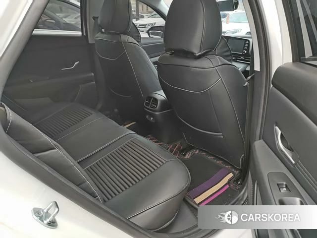 Hyundai Elantra id 4359597 из Китая 13