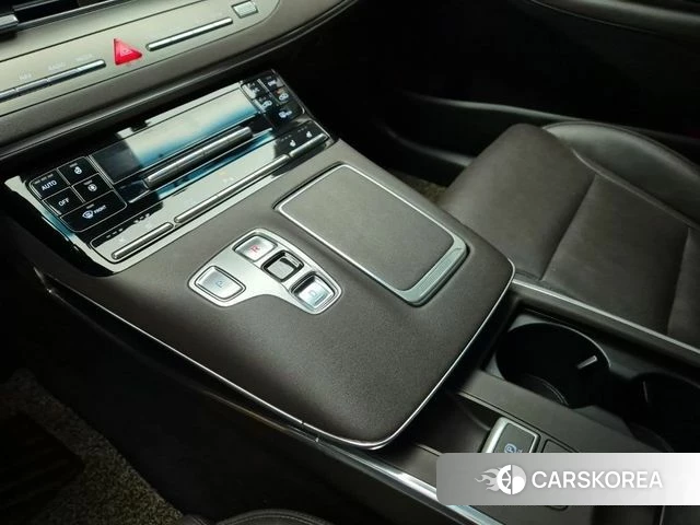 Hyundai The New Grandeur IG id 3905065 из Кореи 17