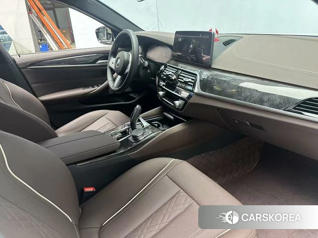 BMW 5 series id 4348811 из Китая 15