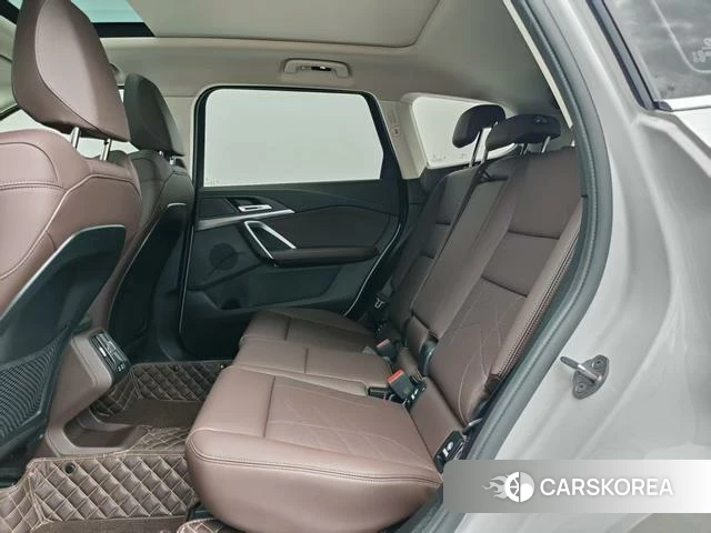 BMW X1 id 4374417 из Китая 16