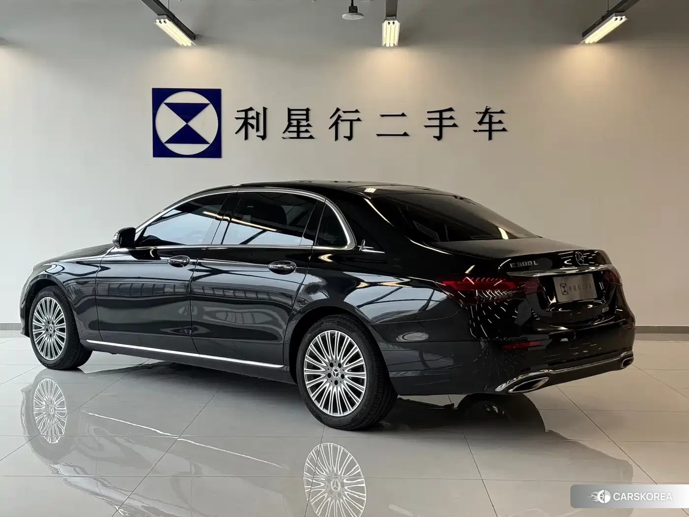 Mercedes-Benz E-Class id 4576380 из Китая 8