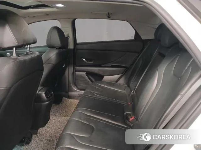 Hyundai Avante Hybrid (CN7) id 3685627 из Кореи 18