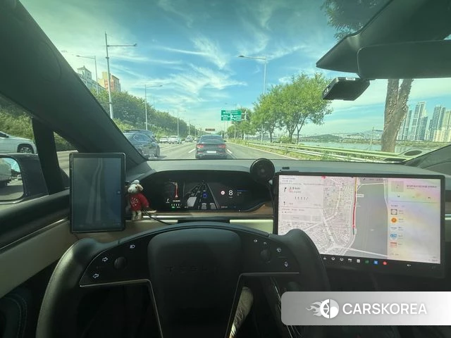 Tesla Model X id 4842498 из Кореи 12