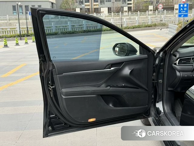 Toyota Camry id 4239396 из Китая 14