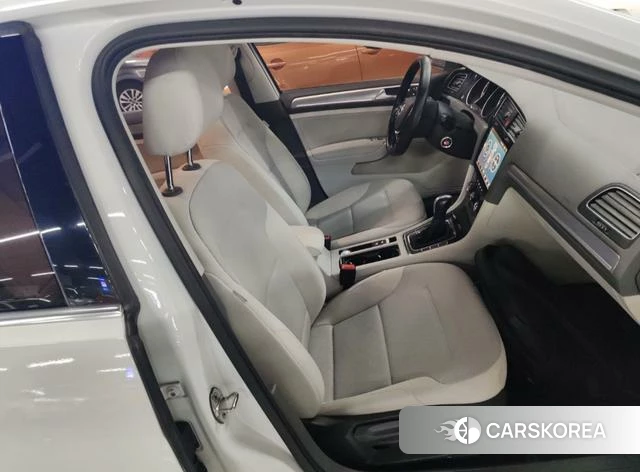 Volkswagen Golf id 4241331 из Китая 12