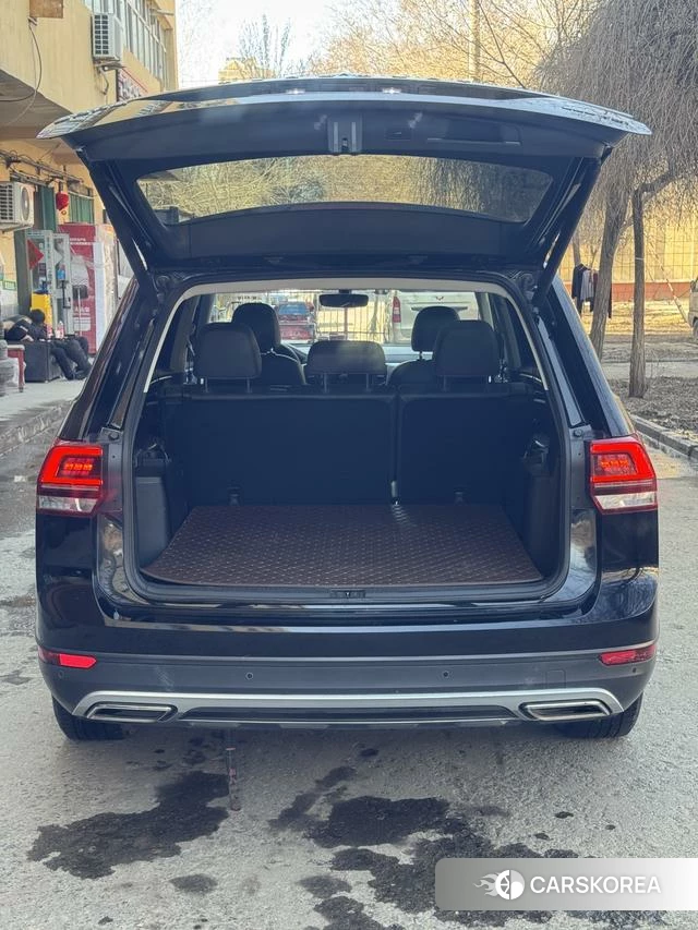 Volkswagen Tourang id 3890180 из Китая 11