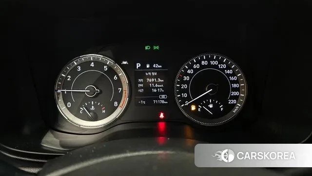 Hyundai Venue id 3439649 из Кореи 18