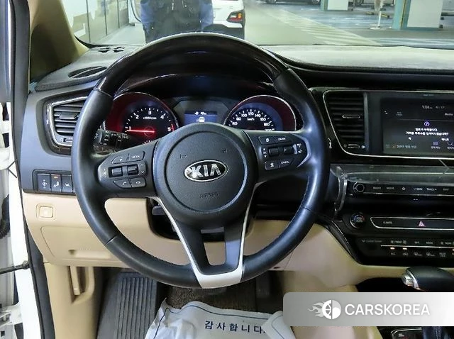 Kia The New Carnival id 3982224 из Кореи 18