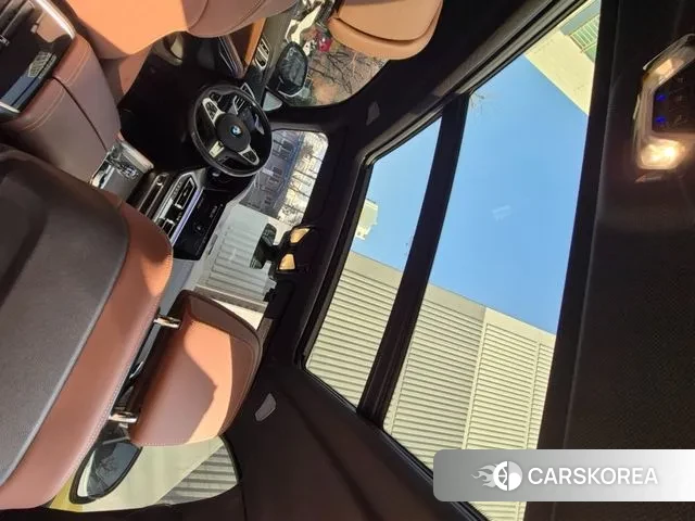 BMW X6 (G06) id 3777748 из Кореи 8