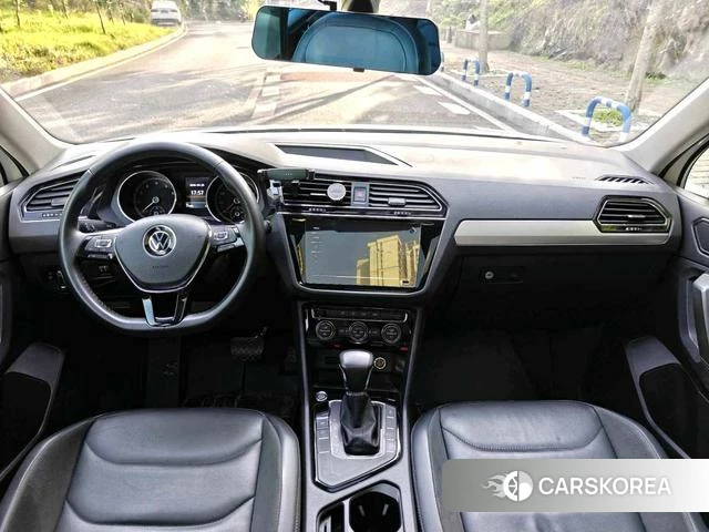 Volkswagen Tiguan L id 4272601 из Китая 16
