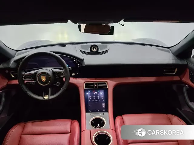 Porsche Taycan id 3706845 из Кореи 18