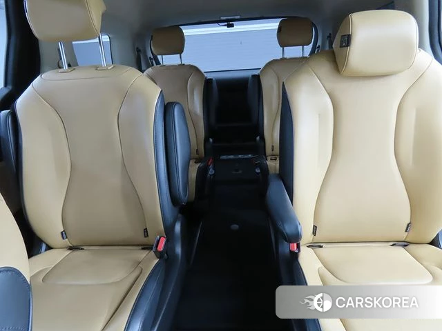 Kia The New Carnival 4th Generation id 4445328 из Кореи 18