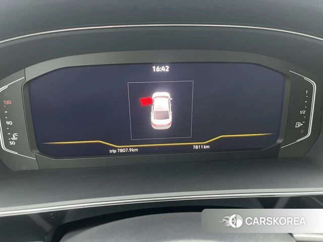 Volkswagen Passat id 4260160 из Китая 20