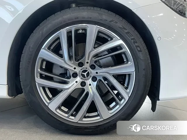 Mercedes-Benz E-Class W214 id 3057807 из Кореи 18