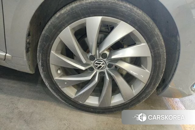 Volkswagen CC id 4259756 из Китая 15