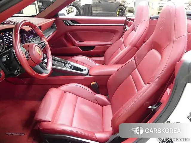 Porsche 911(992) id 3741119 из Кореи 18