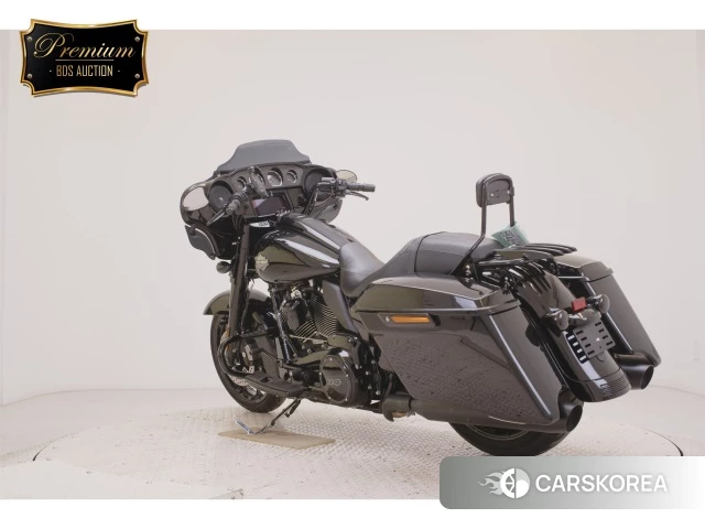 Проданный Harley-Davidson Street Glide FLHXS1870 id 4367925 из Японии, фото 8