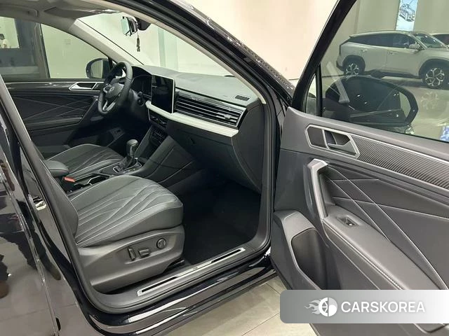 Volkswagen Tiguan L id 4307088 из Китая 33
