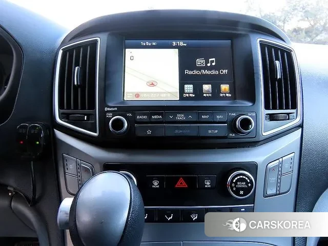 Hyundai The New Grand Starex id 3552858 из Кореи 18