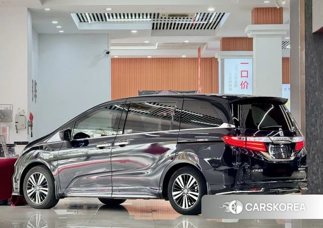 Honda Odyssey id 3913789 из Китая 18