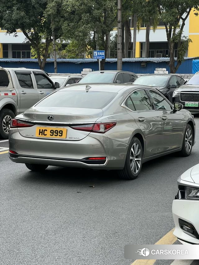 Lexus ES id 4222180 из Китая 8