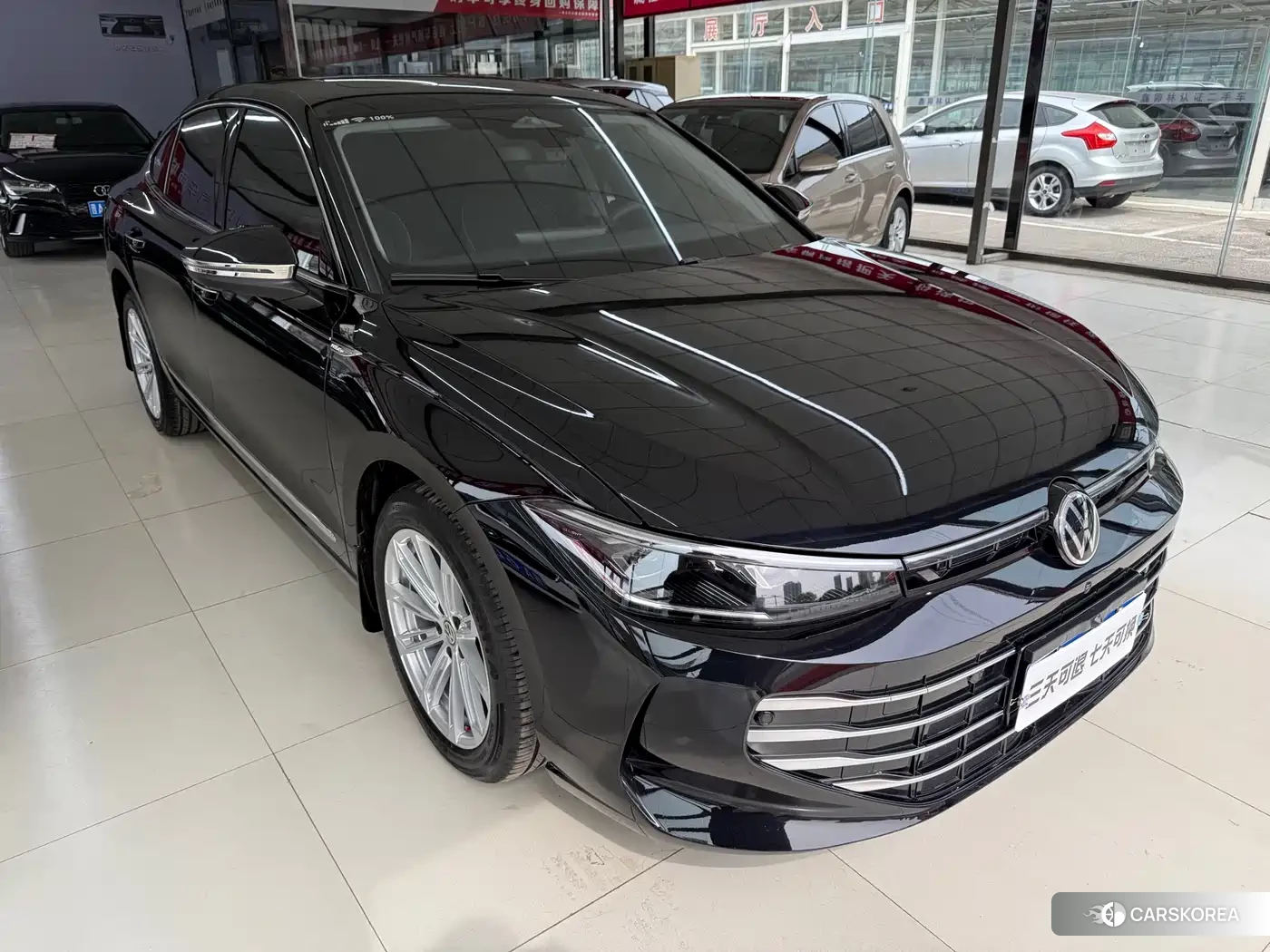 Volkswagen Passat id 4548198 из Китая 16