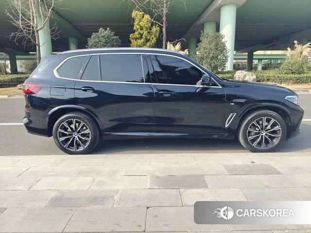 BMW X5 id 4301497 из Китая 8