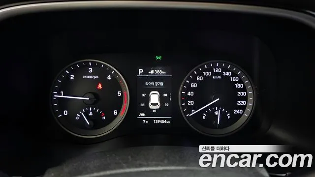 Hyundai All New Tucson id 2405603 из Кореи 18