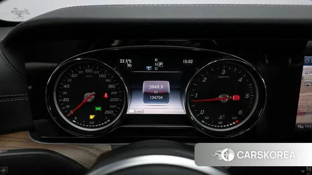 Mercedes-Benz E-Class W213 id 4416984 из Кореи 28