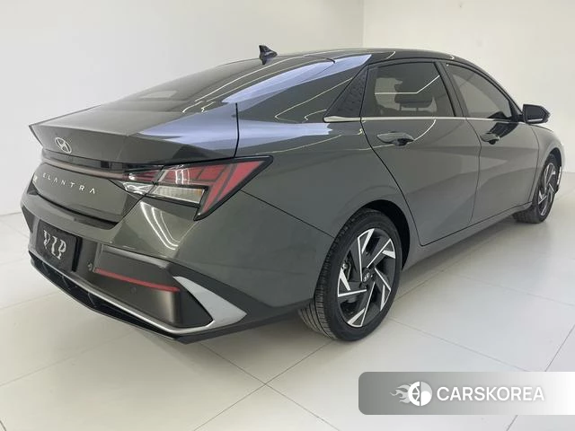 Hyundai Elantra id 4291330 из Китая 14