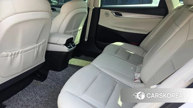 Hyundai The New Grandeur IG Hybrid id 4428700 из Кореи 15