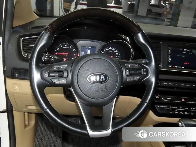 Kia The New Carnival id 4746880 из Кореи 18