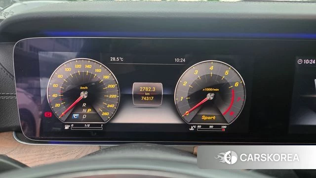 Mercedes-Benz E-Class W213 id 4610594 из Кореи 8