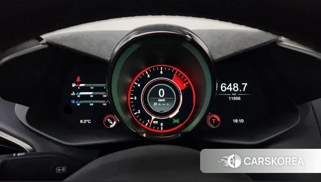 Aston Martin Vantage 2nd Generation id 3483275 из Кореи 18