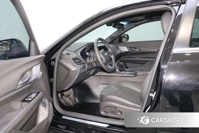Cadillac CT4 id 4253636 из Китая 18