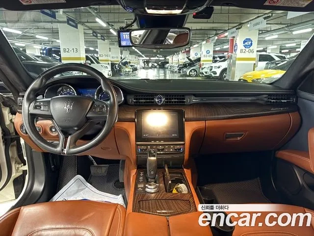 Maserati Quattroporte id 2876366 из Кореи 8