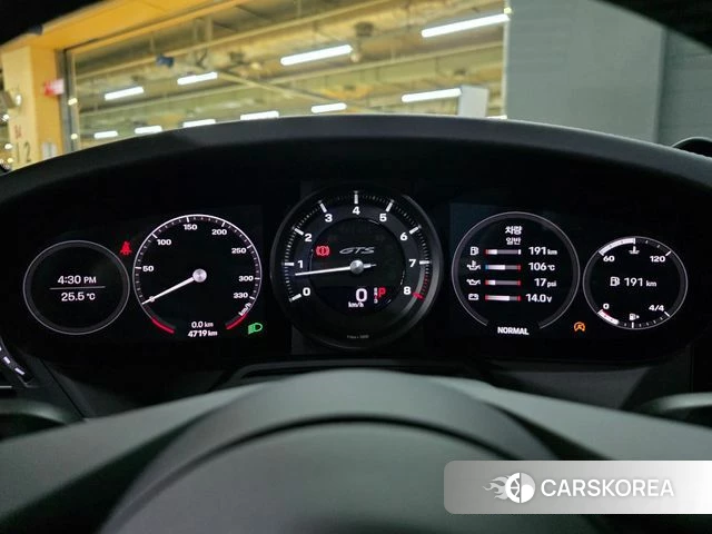 Porsche 911(992) id 4682430 из Кореи 18