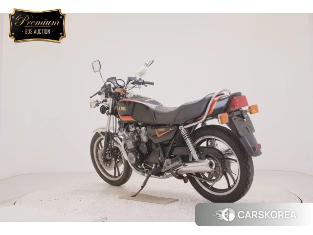 Yamaha XJ550 id 4386930 из Японии 8